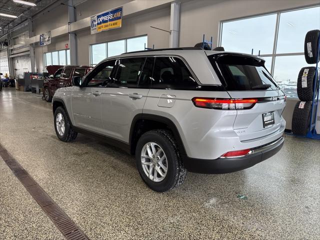 new 2025 Jeep Grand Cherokee car, priced at $37,080