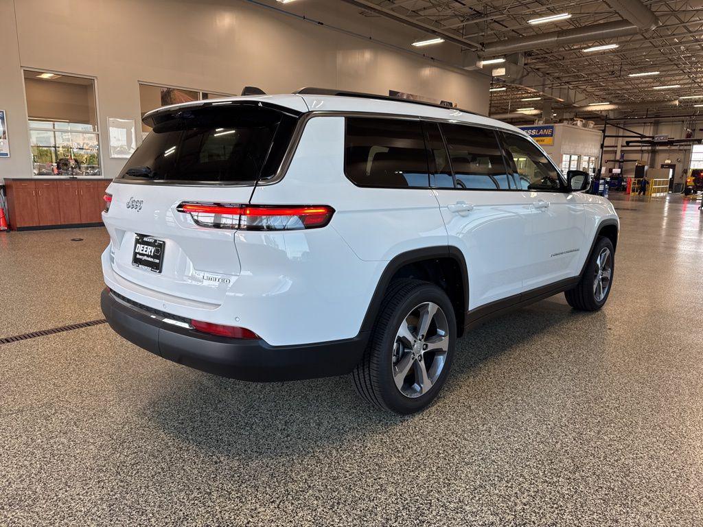 new 2025 Jeep Grand Cherokee L car, priced at $49,861