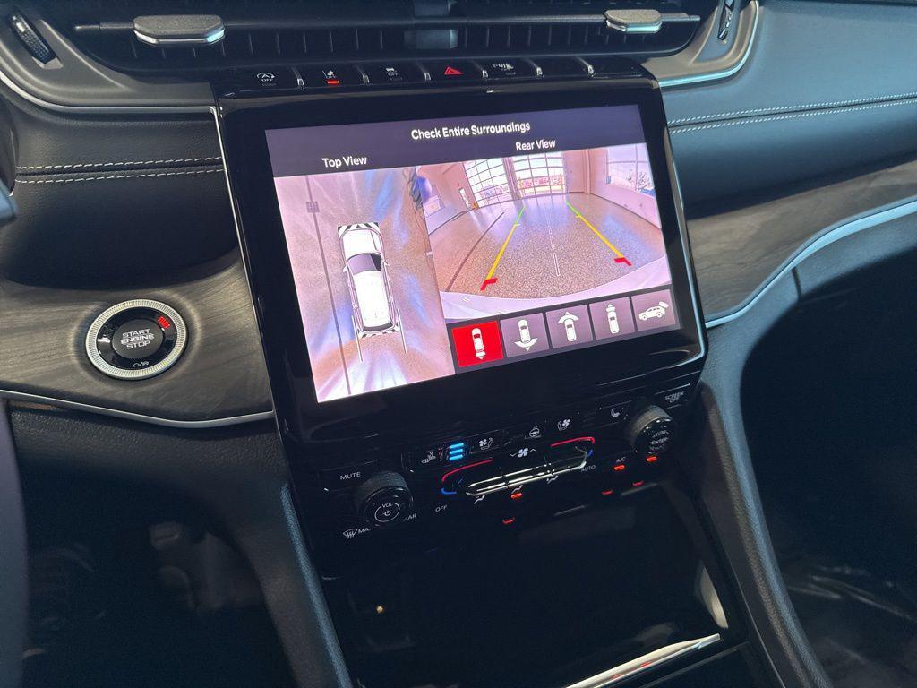 new 2025 Jeep Grand Cherokee L car, priced at $49,861