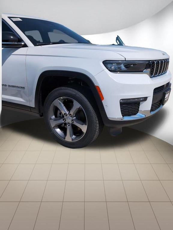 new 2025 Jeep Grand Cherokee L car, priced at $49,955