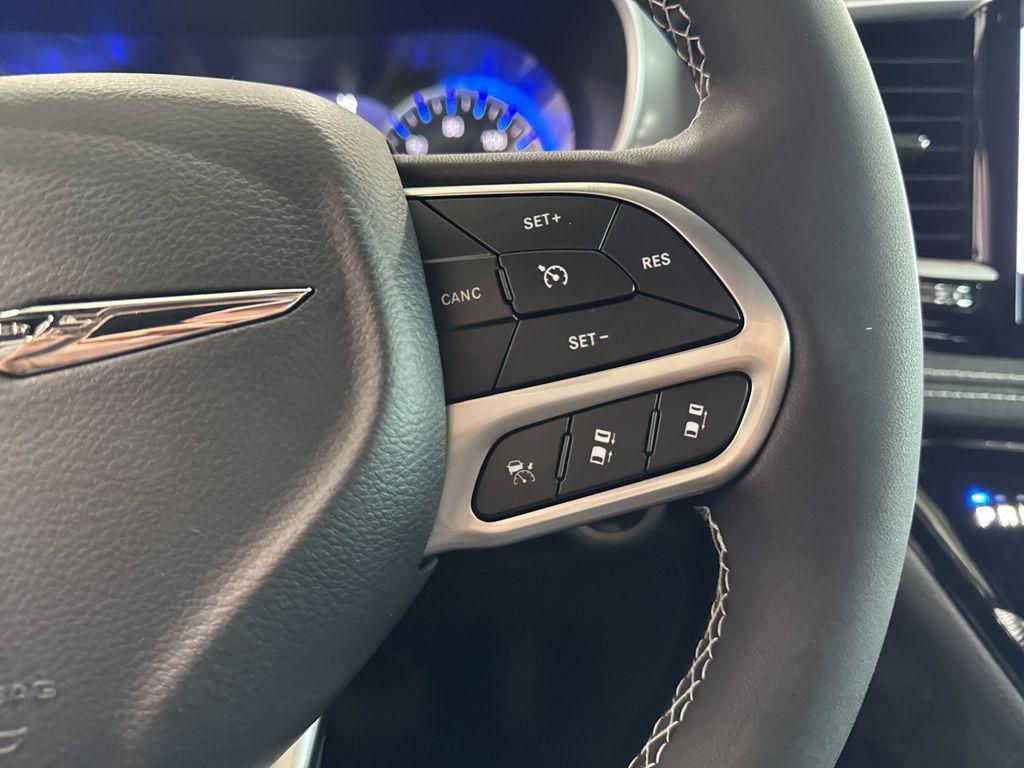 new 2026 Chrysler Pacifica car, priced at $43,687