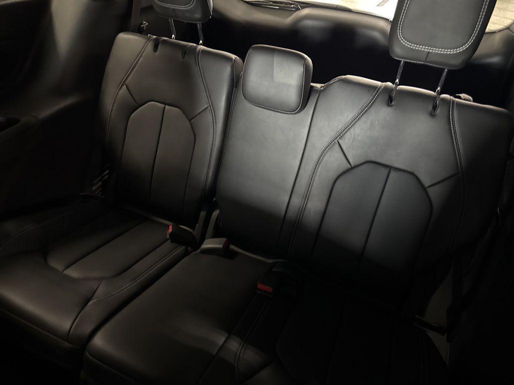 new 2025 Chrysler Pacifica car, priced at $47,558