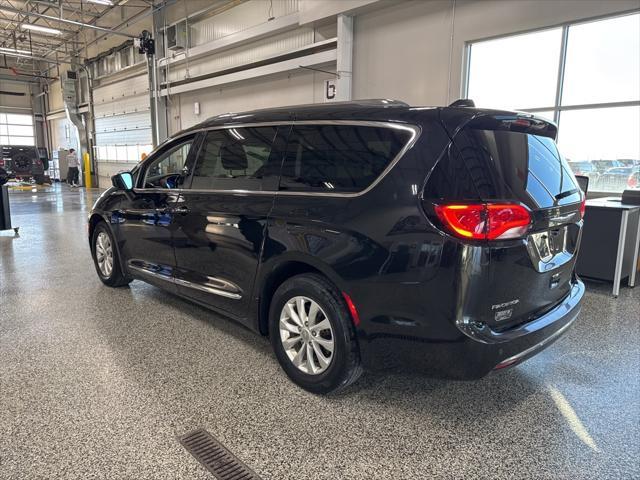 used 2019 Chrysler Pacifica car, priced at $11,450