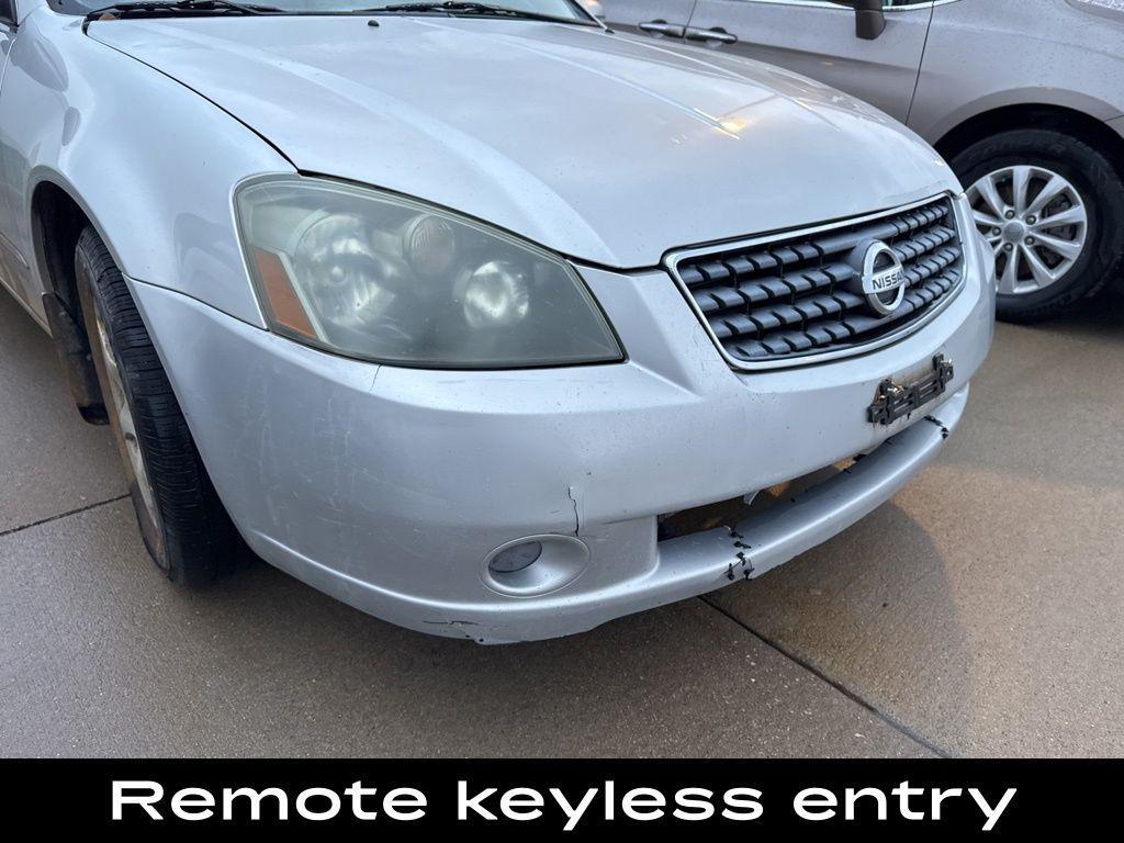 used 2006 Nissan Altima car, priced at $2,500