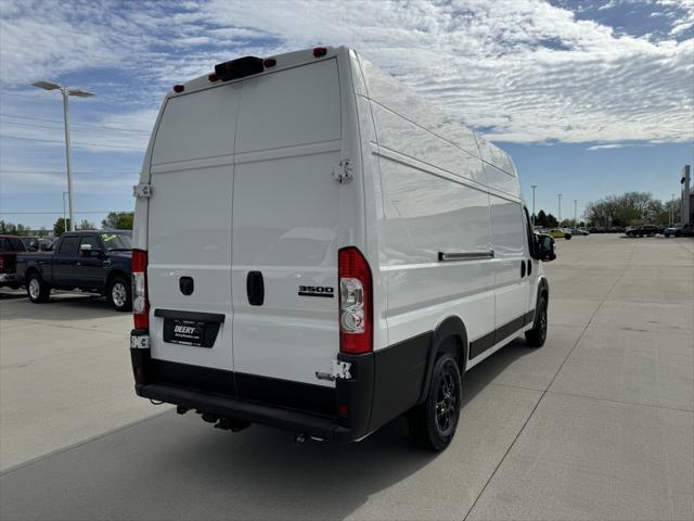 new 2024 Ram ProMaster 3500 car, priced at $61,683