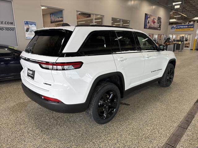 new 2025 Jeep Grand Cherokee car, priced at $44,220