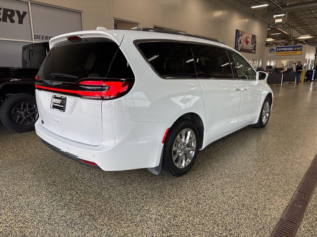 used 2021 Chrysler Pacifica car, priced at $19,500