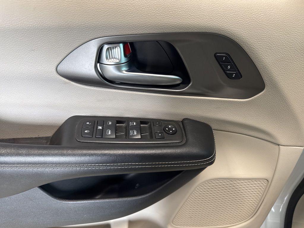 used 2021 Chrysler Pacifica car, priced at $19,500