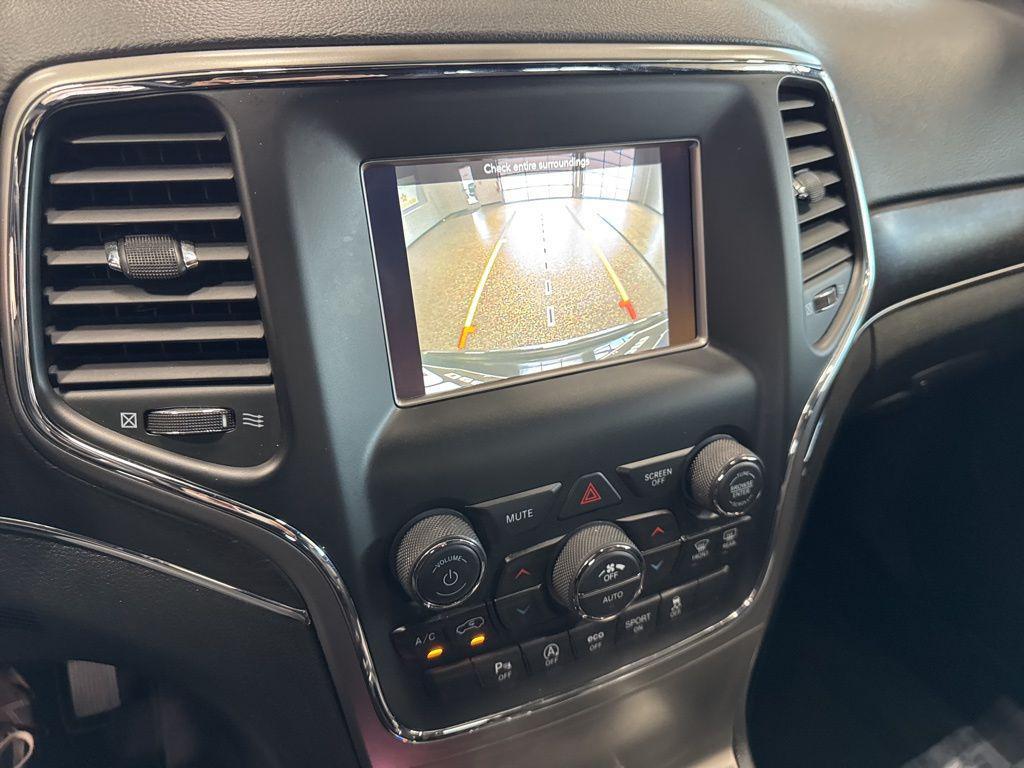 used 2018 Jeep Grand Cherokee car, priced at $15,539
