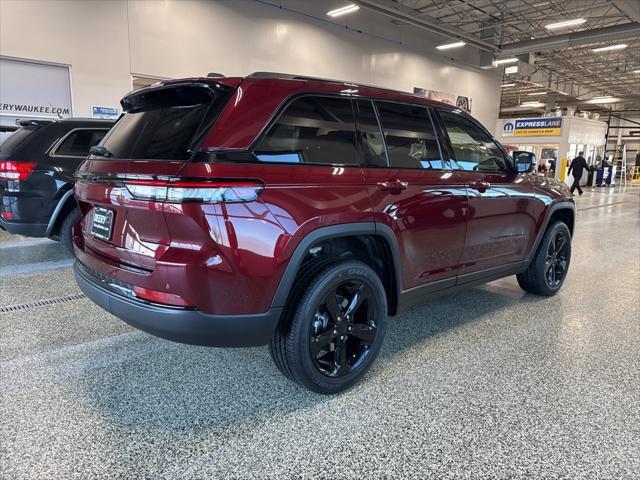 new 2025 Jeep Grand Cherokee car, priced at $40,412