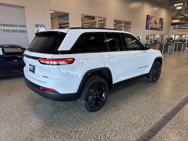 new 2025 Jeep Grand Cherokee car, priced at $44,470