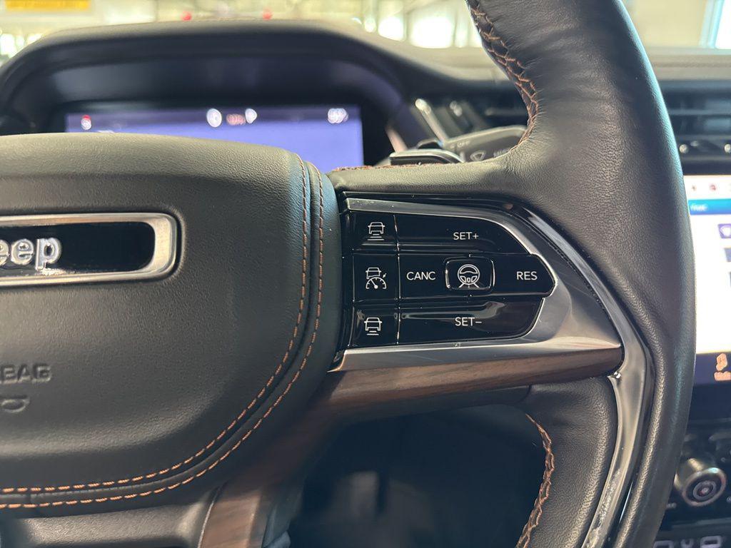 used 2022 Jeep Grand Cherokee car, priced at $36,500