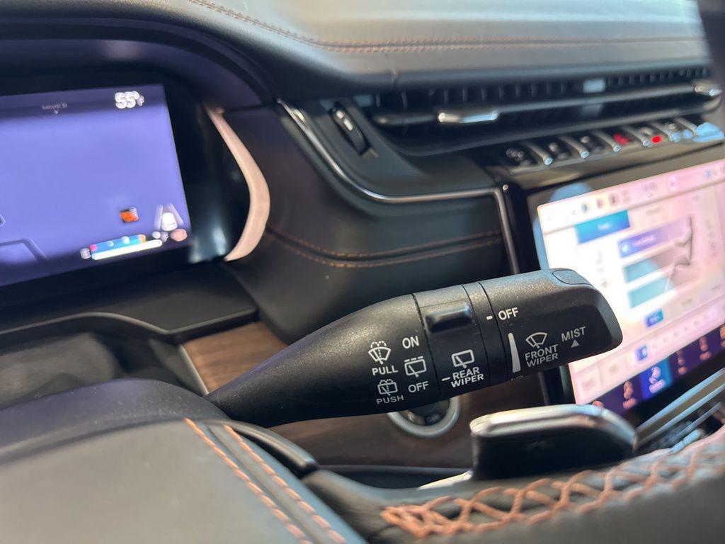 used 2022 Jeep Grand Cherokee car, priced at $36,500