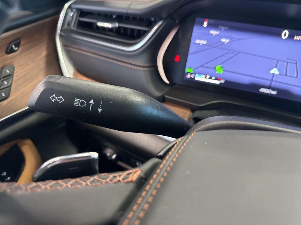 used 2022 Jeep Grand Cherokee car, priced at $36,500