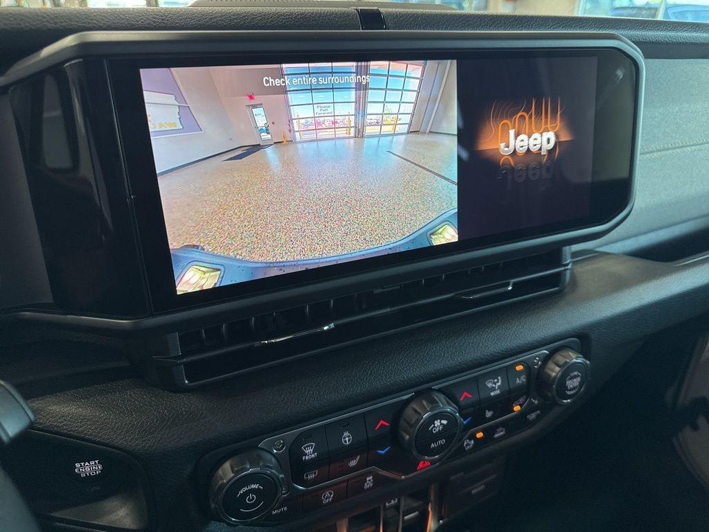 new 2025 Jeep Gladiator car, priced at $46,441