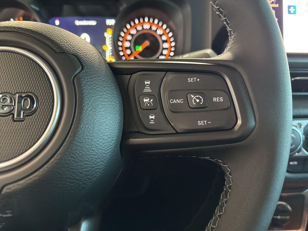 new 2025 Jeep Gladiator car, priced at $46,441