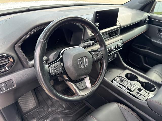 used 2025 Honda Pilot car, priced at $43,997