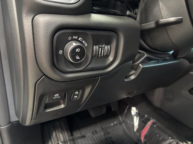 new 2025 Ram 1500 car, priced at $75,065