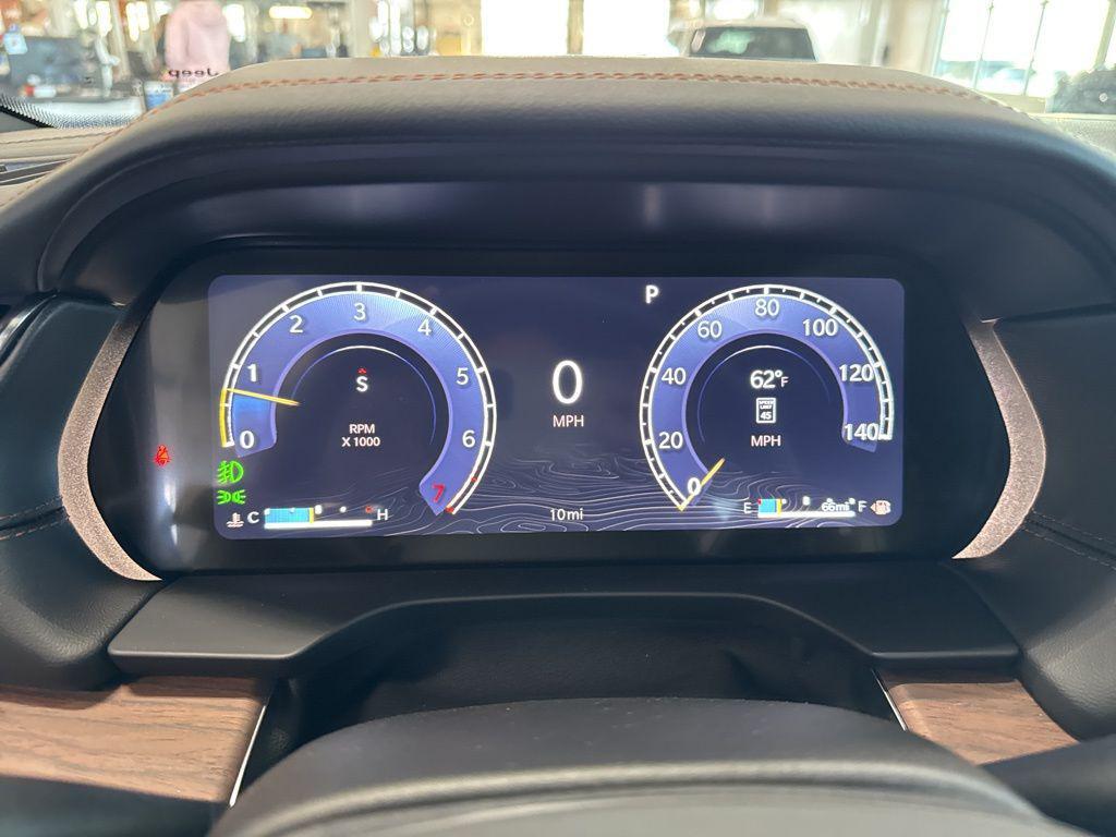 new 2025 Jeep Grand Cherokee car, priced at $54,271