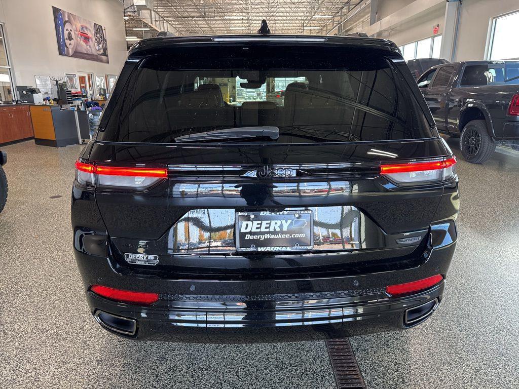 new 2025 Jeep Grand Cherokee car, priced at $54,271