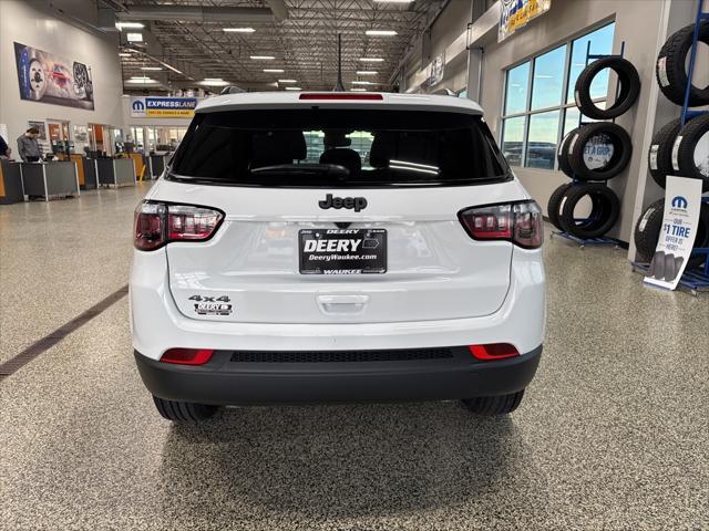 new 2025 Jeep Compass car, priced at $31,011