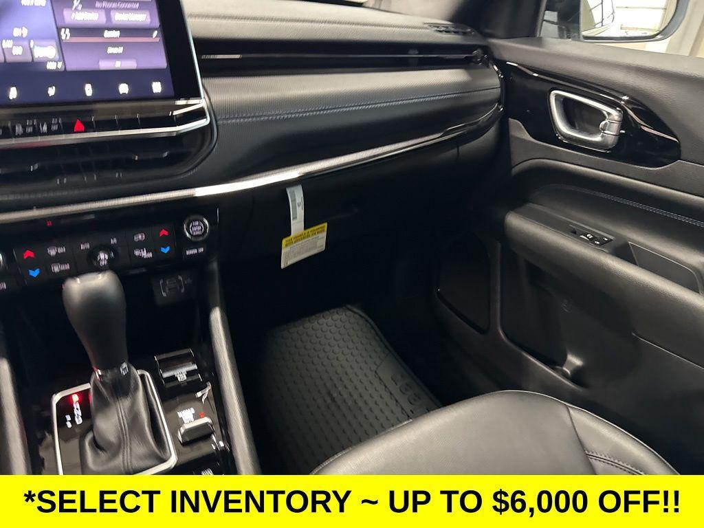 new 2025 Jeep Compass car, priced at $28,396