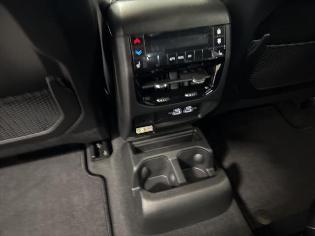 new 2025 Jeep Grand Cherokee L car, priced at $47,056