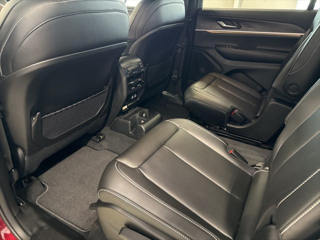 new 2025 Jeep Grand Cherokee L car, priced at $47,056
