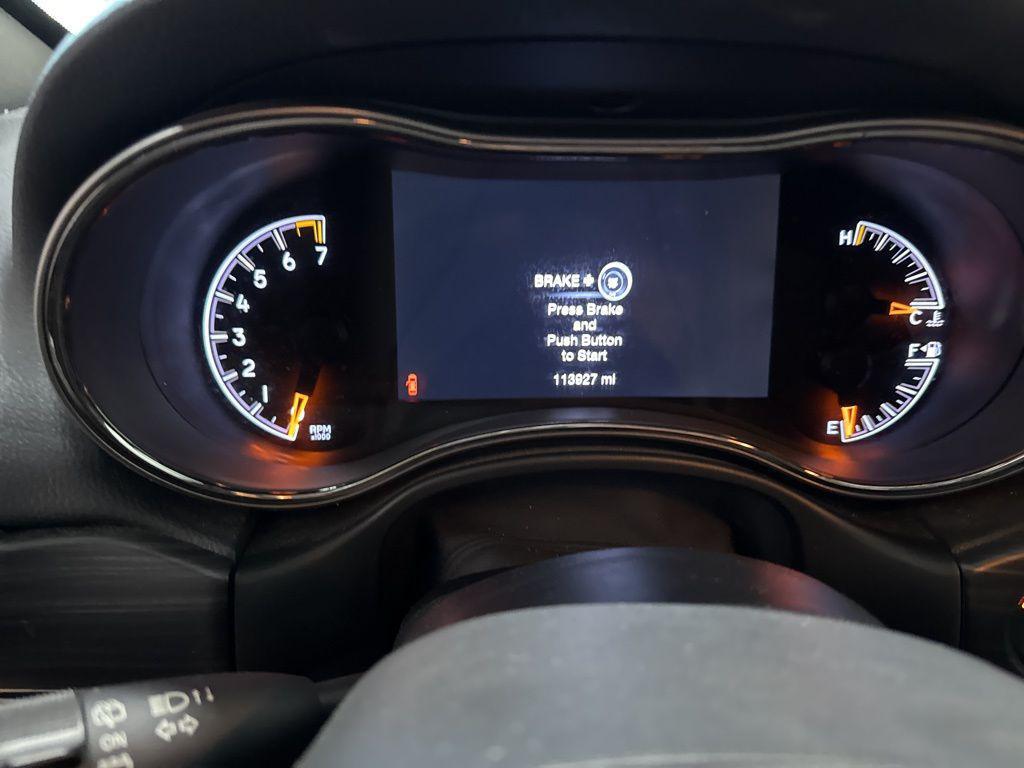 used 2020 Jeep Grand Cherokee car, priced at $20,764