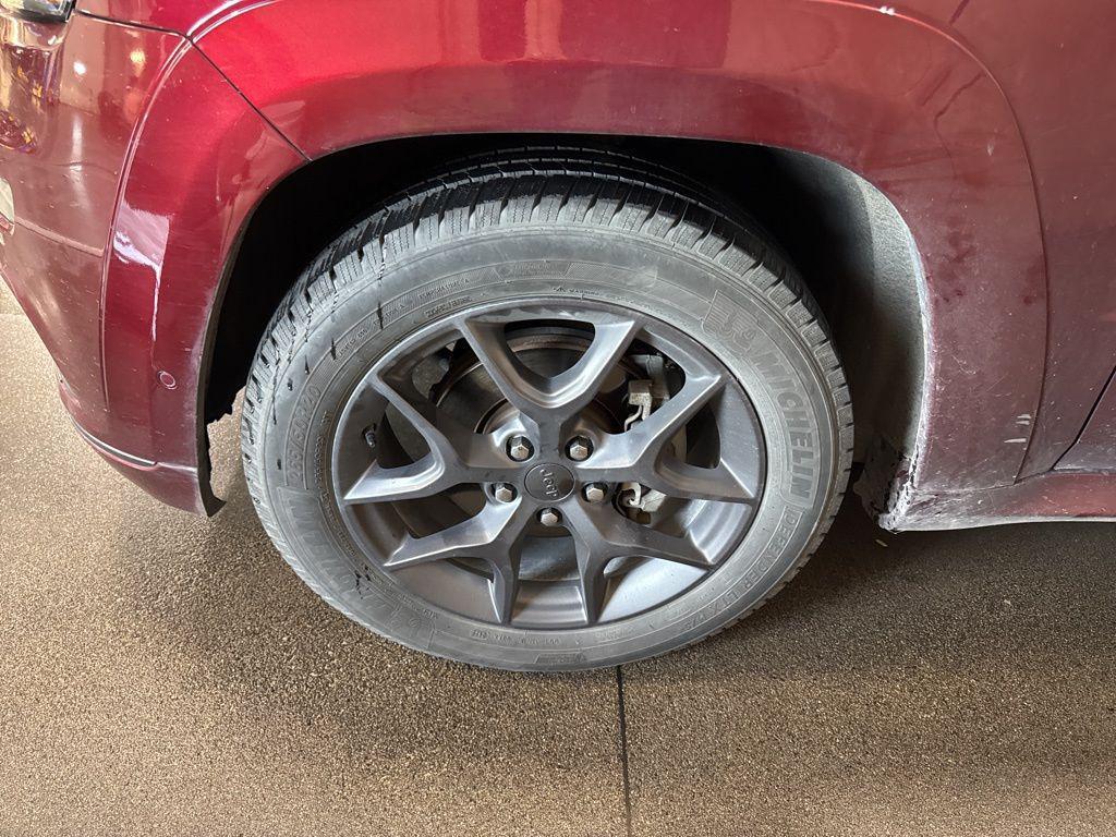 used 2020 Jeep Grand Cherokee car, priced at $20,764