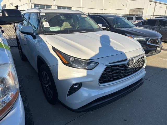 used 2023 Toyota Highlander car, priced at $41,572