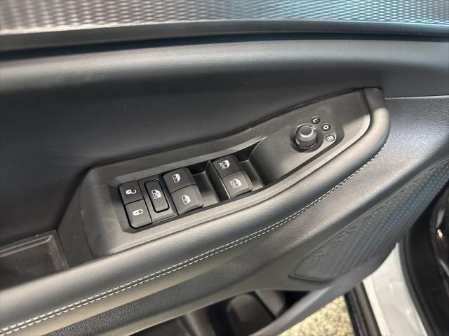 new 2025 Jeep Grand Cherokee L car, priced at $42,571