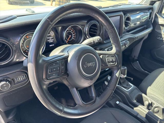 used 2022 Jeep Gladiator car, priced at $31,389