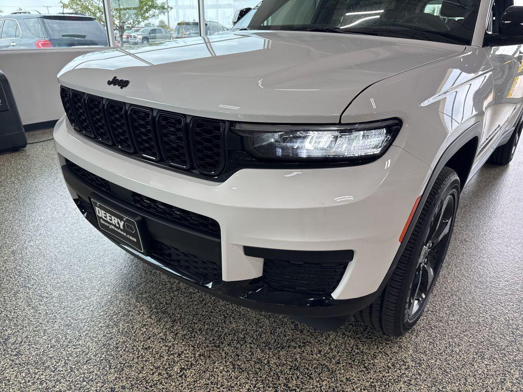 new 2025 Jeep Grand Cherokee L car, priced at $41,360