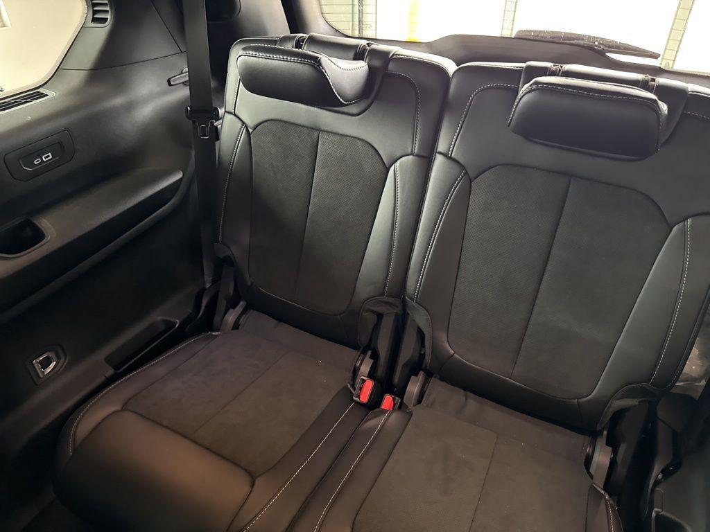 new 2025 Jeep Grand Cherokee L car, priced at $41,360