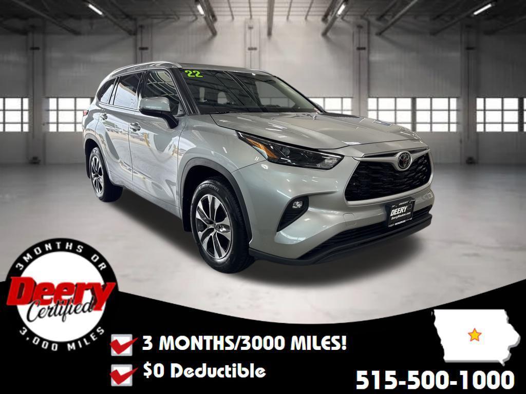 used 2022 Toyota Highlander car, priced at $30,155