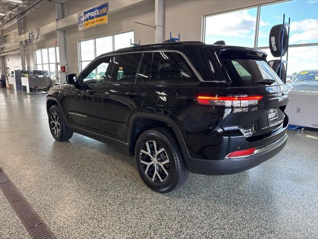 used 2024 Jeep Grand Cherokee car, priced at $47,599