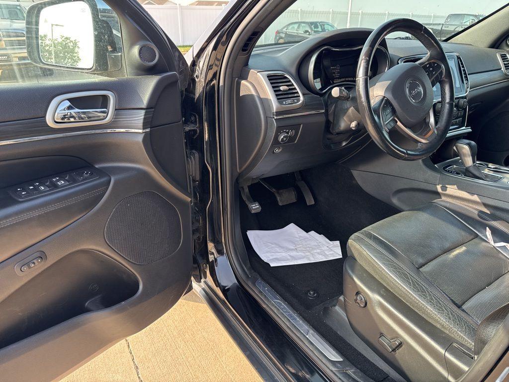 used 2019 Jeep Grand Cherokee car, priced at $16,520