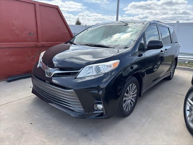 used 2018 Toyota Sienna car, priced at $25,990