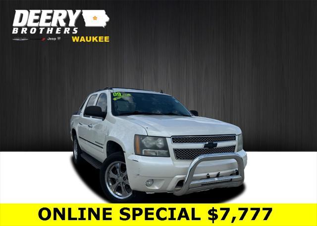 used 2009 Chevrolet Avalanche car, priced at $6,800