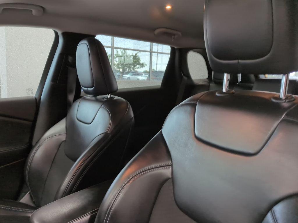 used 2021 Jeep Cherokee car, priced at $17,389