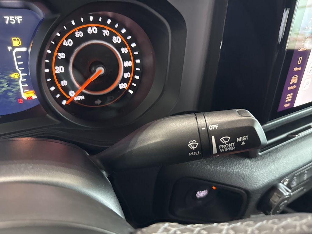 new 2025 Jeep Gladiator car, priced at $45,541