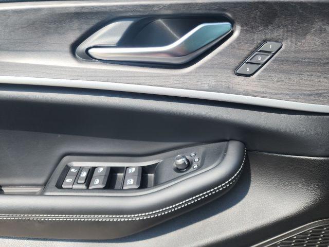new 2025 Jeep Grand Cherokee L car, priced at $45,546