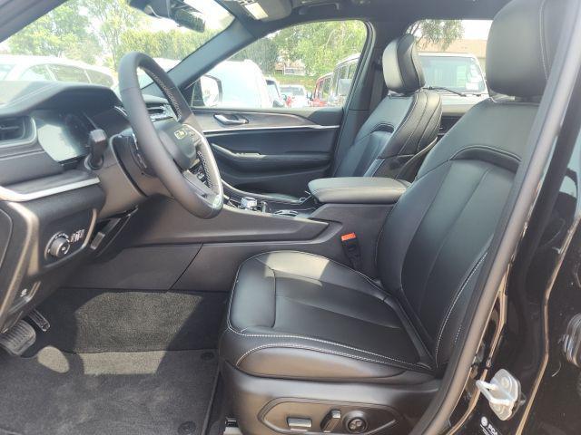new 2025 Jeep Grand Cherokee L car, priced at $45,546