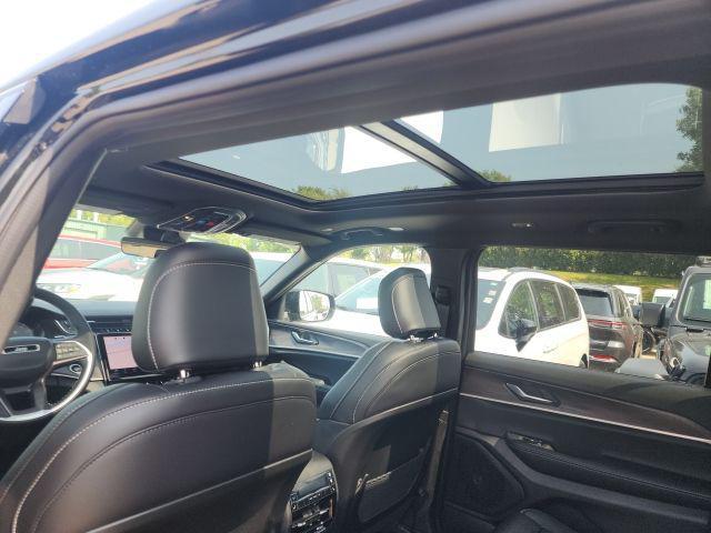 new 2025 Jeep Grand Cherokee L car, priced at $45,546