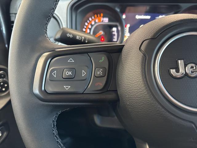 new 2025 Jeep Wrangler car, priced at $47,070
