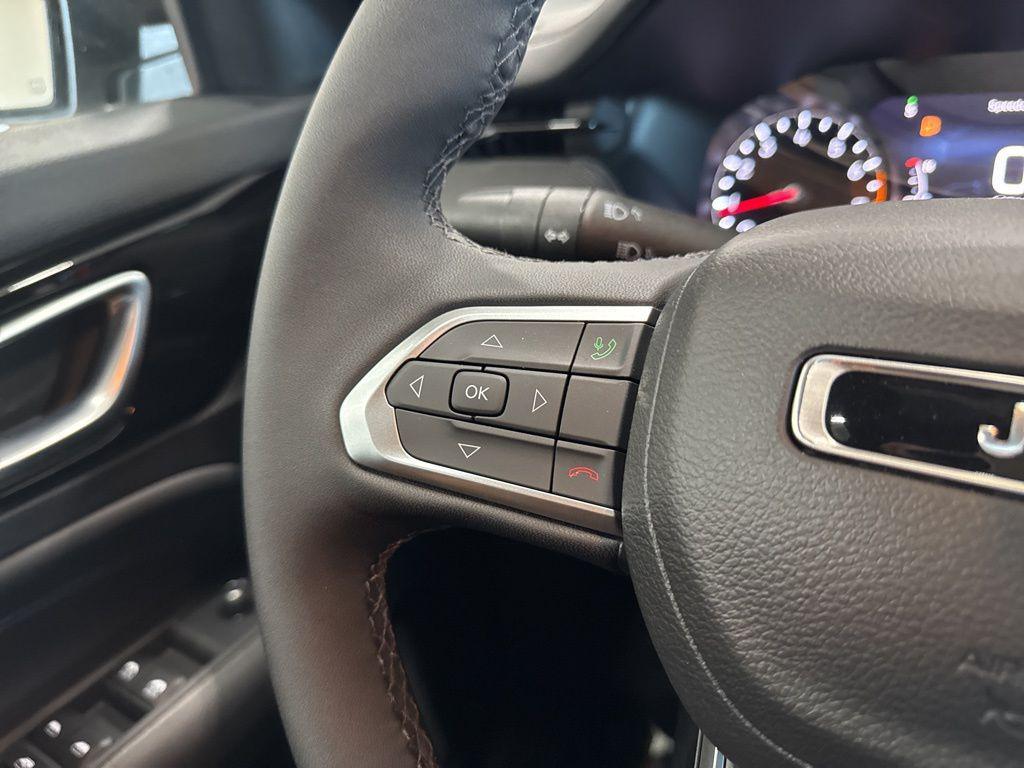 new 2025 Jeep Compass car, priced at $29,345