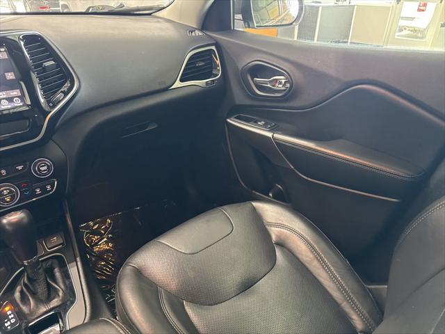 used 2019 Jeep Cherokee car, priced at $13,880