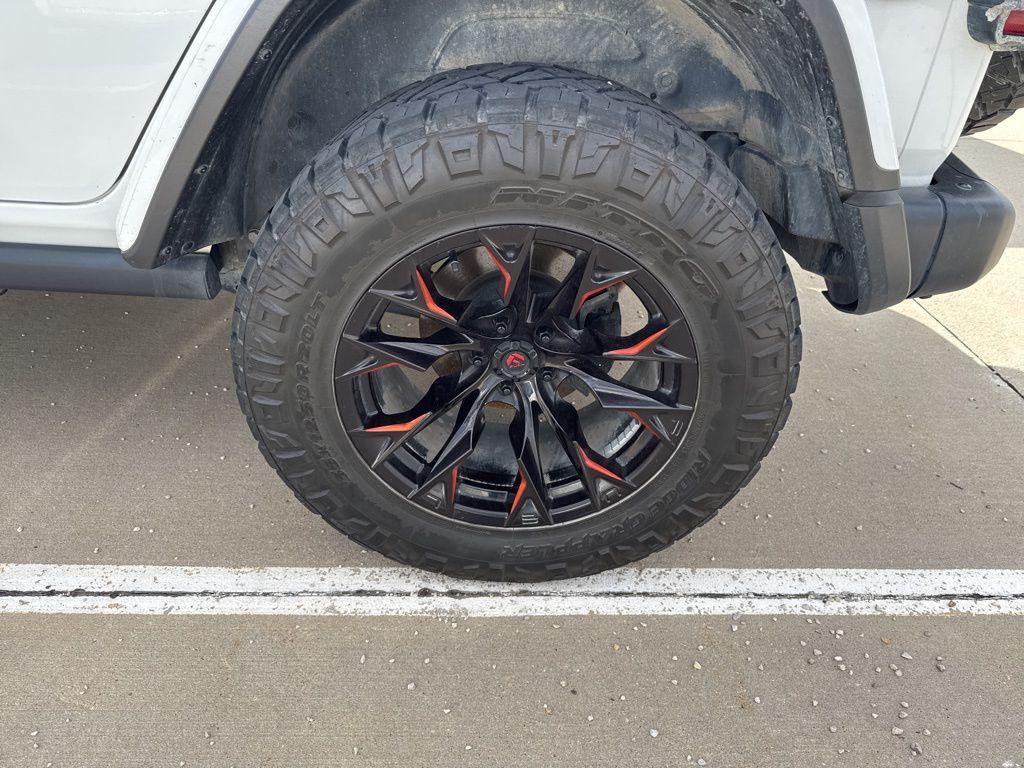 used 2021 Jeep Wrangler Unlimited car, priced at $37,325