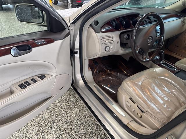 used 2007 Buick Lucerne car, priced at $3,879